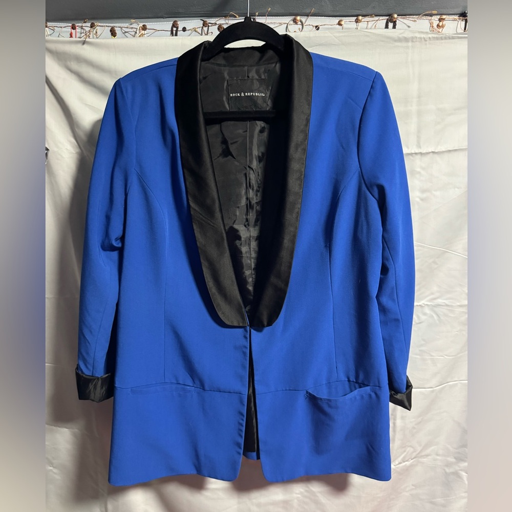 NWOT Rock & Republic Royal Blue and Black Blazer